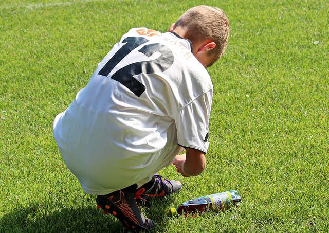 和无谓的坚 和无谓的坚