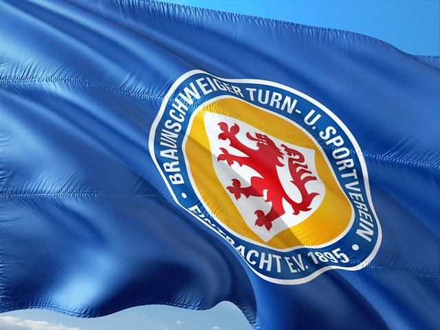 转会巴萨的 转会巴萨的