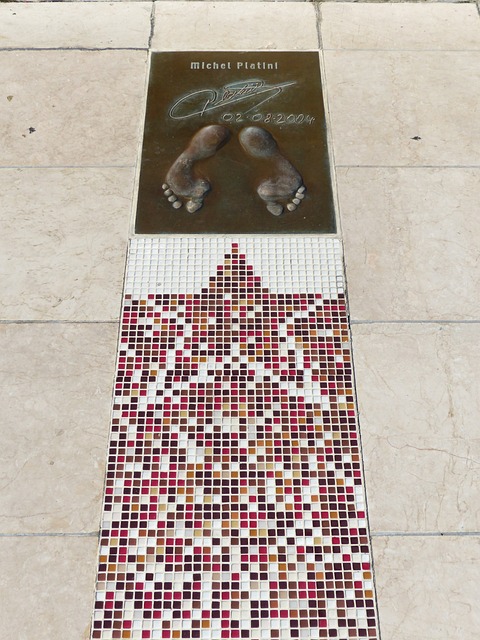 去卢卡库后 去卢卡库后